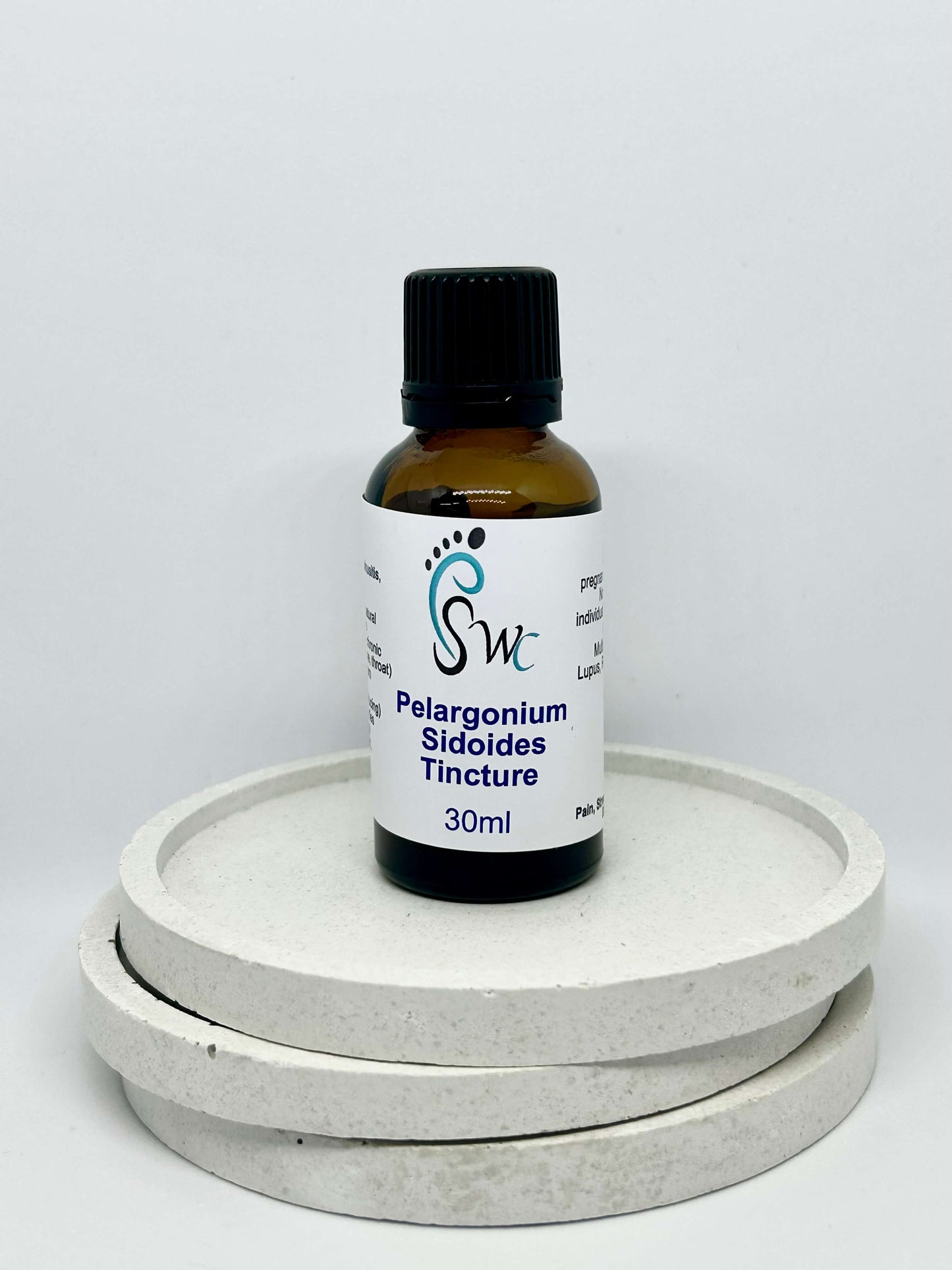 30ml bottle of Pelargonium sidoides Tincture – natural herbal extract for respiratory health, immune support, and sinus relief