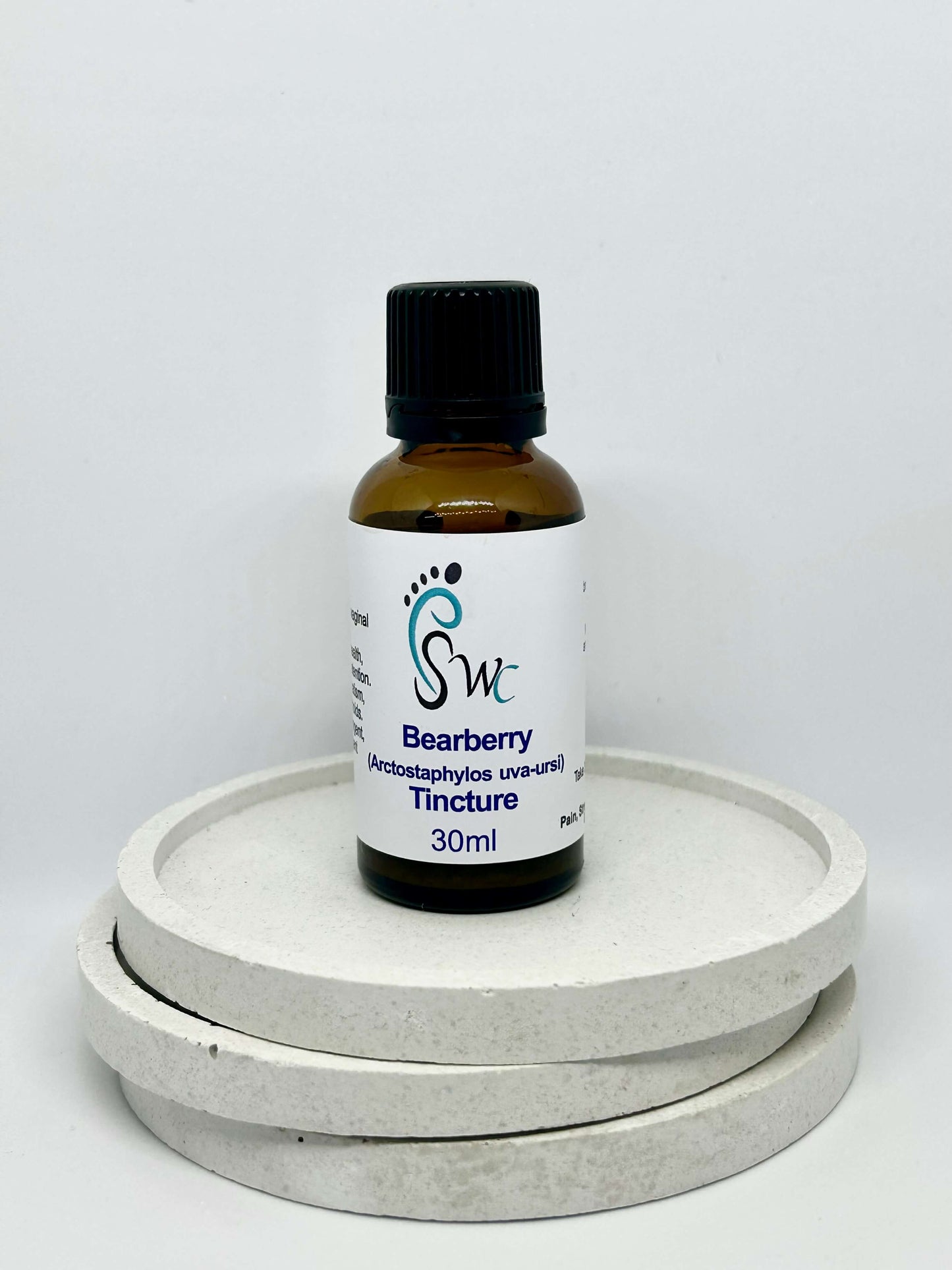 30ml bottle of Bearberry Tincture – natural herbal extract for urinary tract health and kidney support
