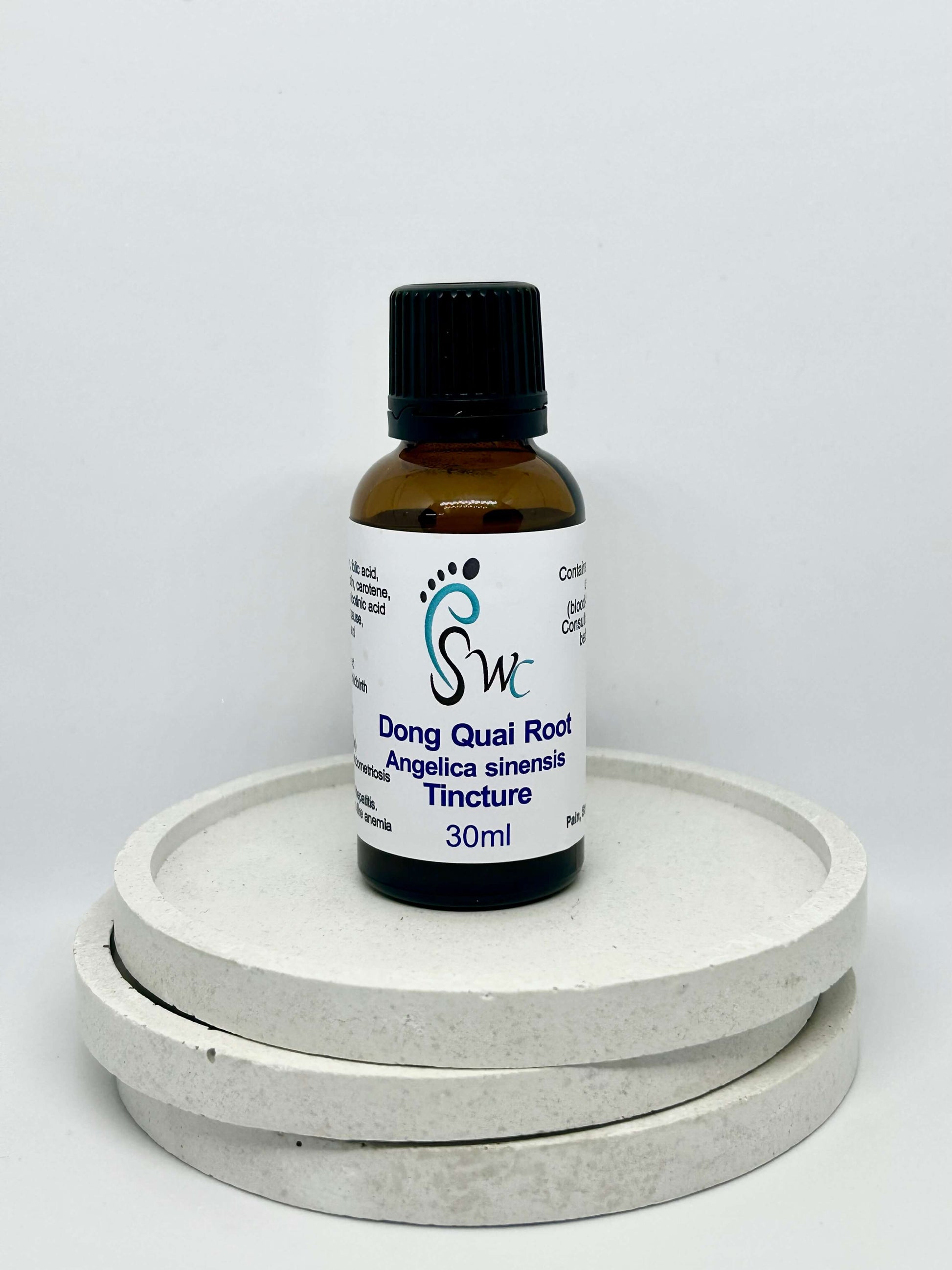 30ml bottle of Dong Quai Root Tincture – herbal extract for women’s health, hormonal balance, and circulation support