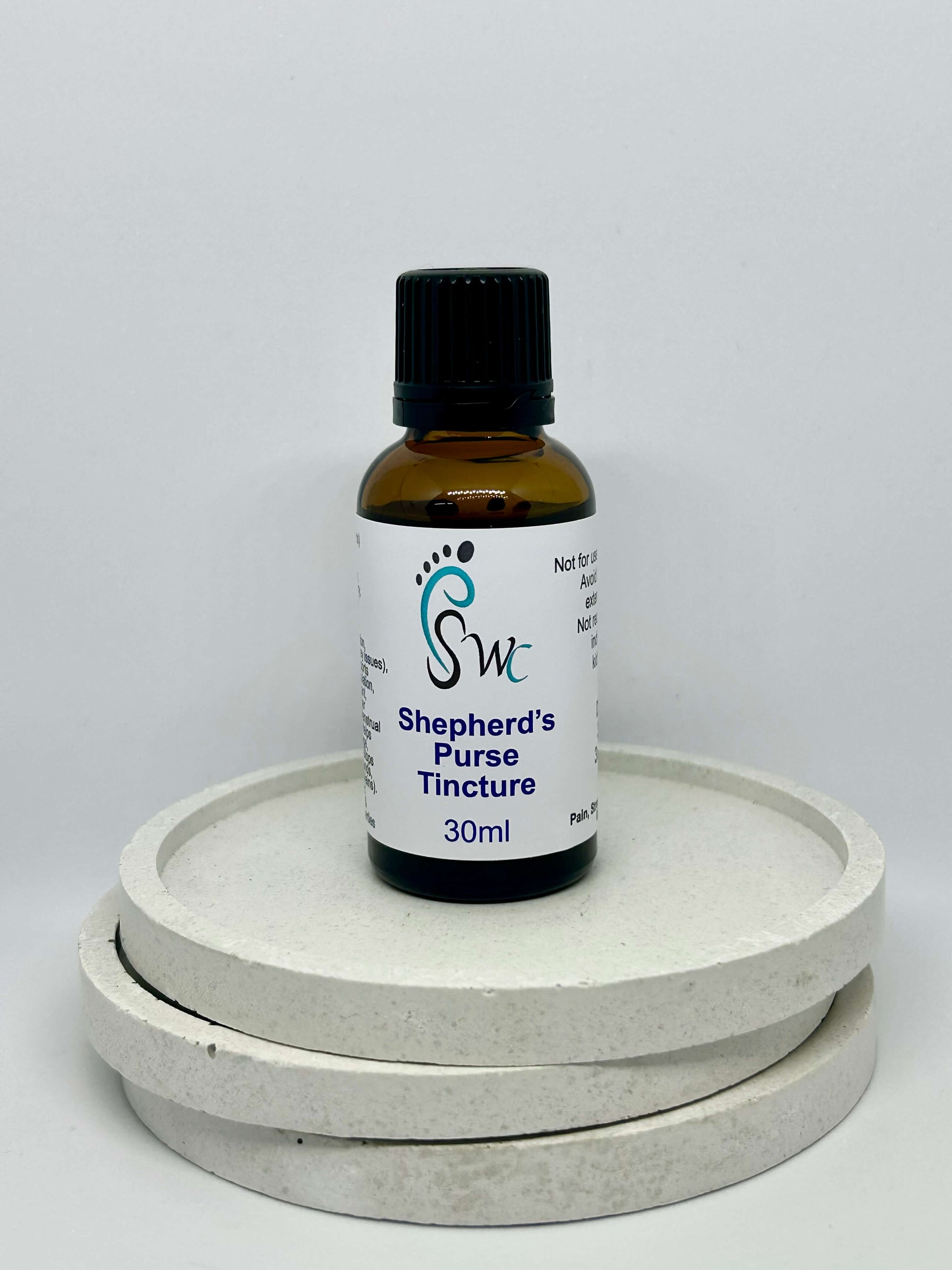 Amber dropper bottle of Shepherd’s Purse tincture – natural herbal remedy for menstrual support, bleeding, and urinary tract health
